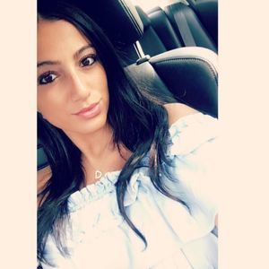 Meet your Posher, Diana